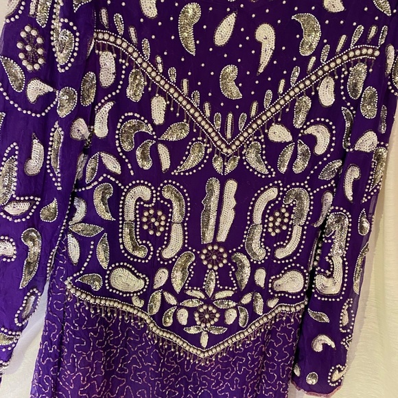 Vintage Long Sleeved Dress w/Beaded Sequin Detail - Picture 2 of 12